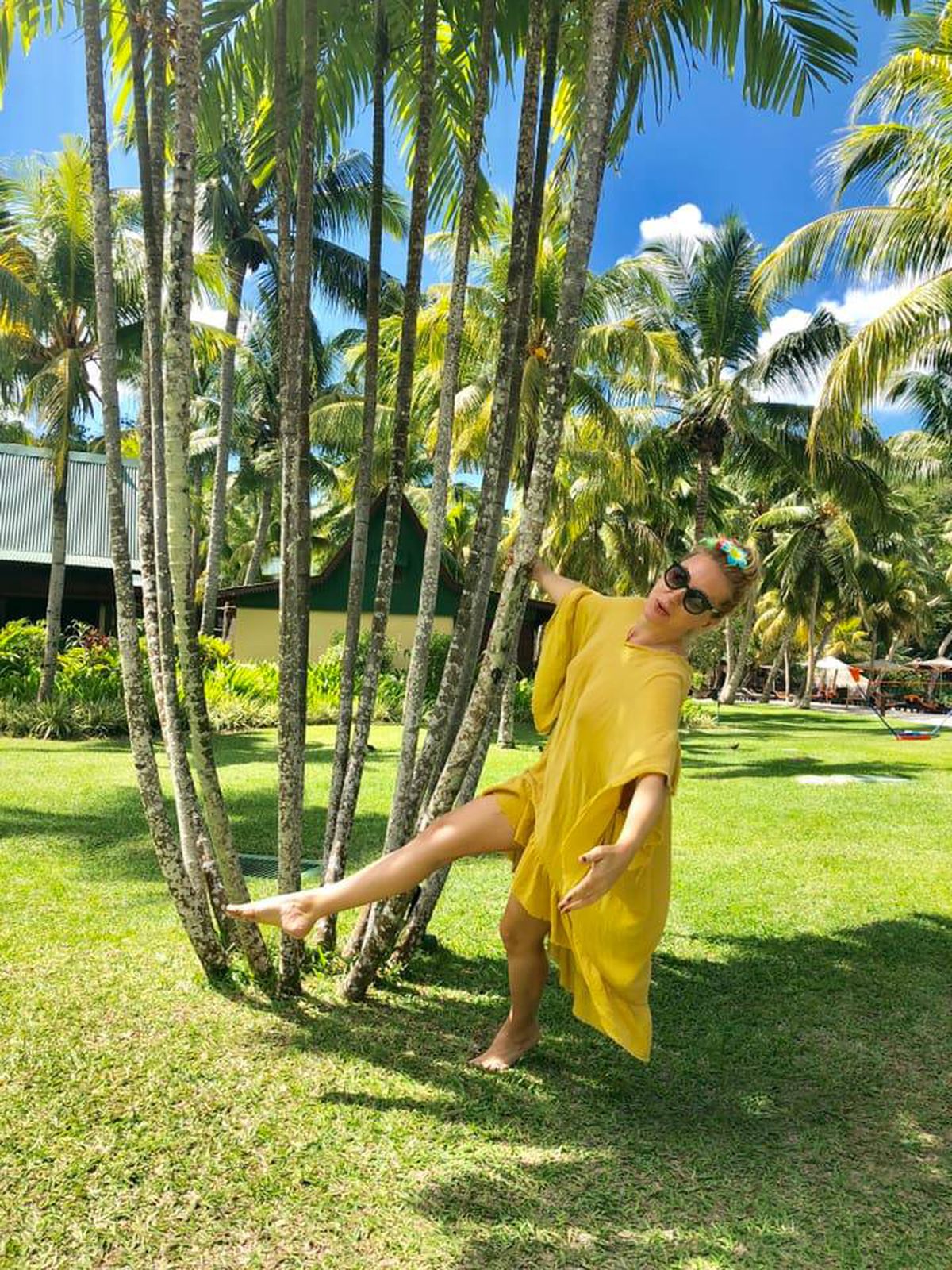 Cum arată la 50 de ani fosta soție a lui Gabi Balint » Mesaj emoționant primit de fostul manechin de ziua ei