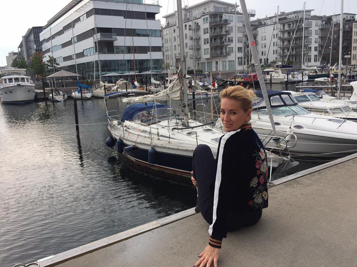 Cum arată la 50 de ani fosta soție a lui Gabi Balint » Mesaj emoționant primit de fostul manechin de ziua ei