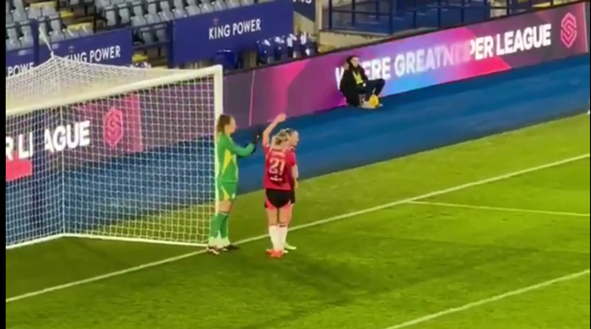 Trucul ilegal născocit la o „directă”: „Portarul lor era foarte înalt!”