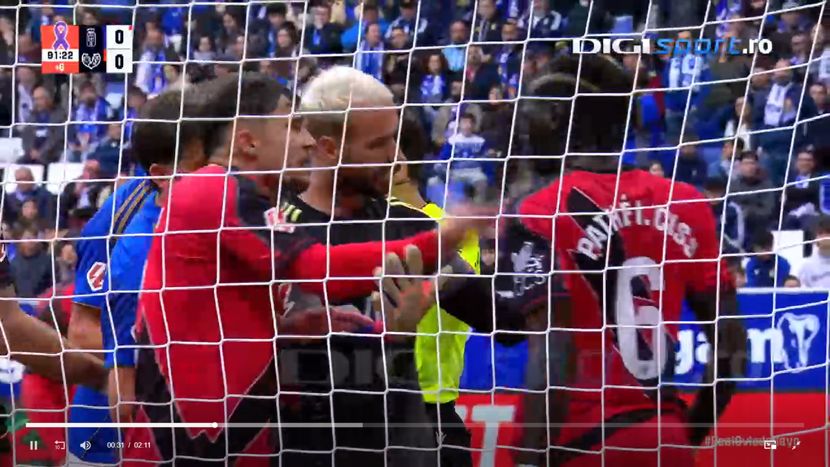 Andrei Rațiu l-a repezit și i-a cerut să iasă de pe teren! Românul, cel mai bun jucător al lui Rayo la Oviedo