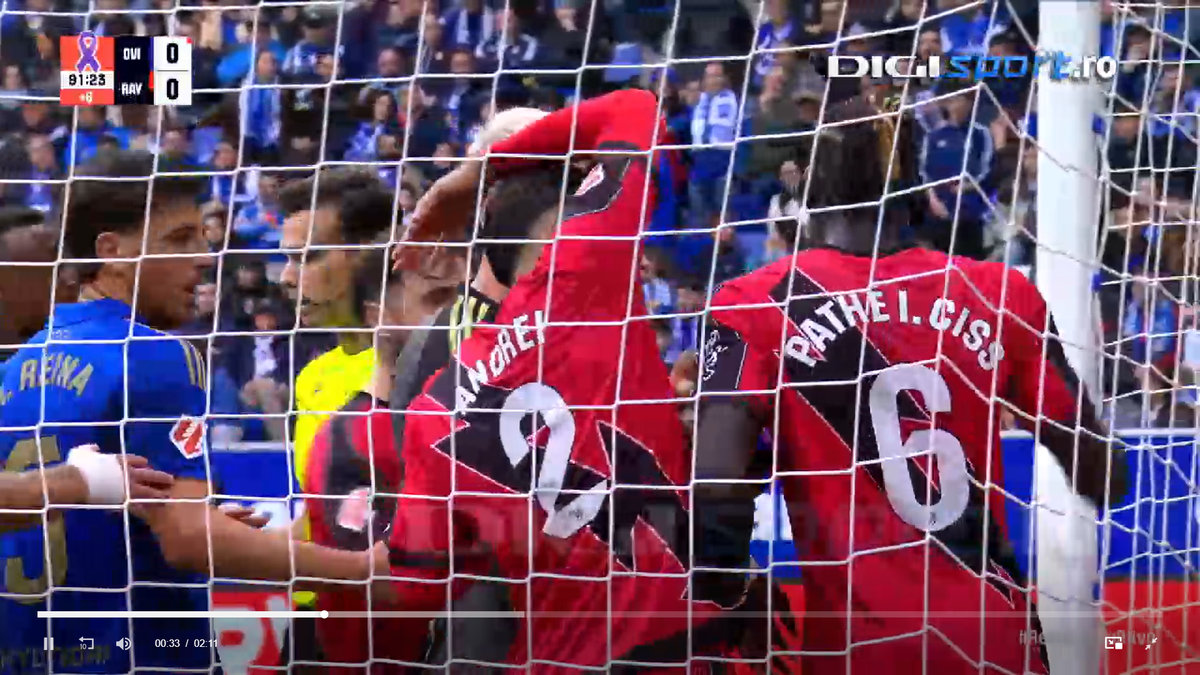 Andrei Rațiu l-a repezit și i-a cerut să iasă de pe teren! Românul, cel mai bun jucător al lui Rayo la Oviedo