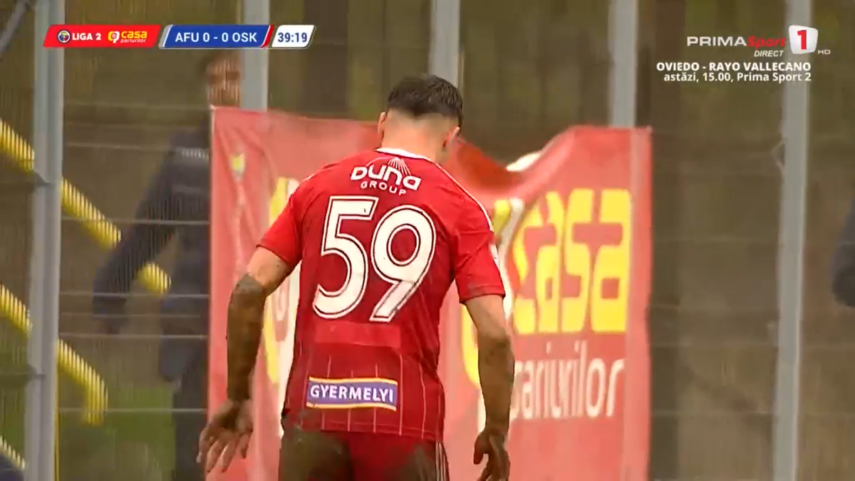 Gazonul de la CS Afumați - Sepsi / foto: capturi Prima Sport