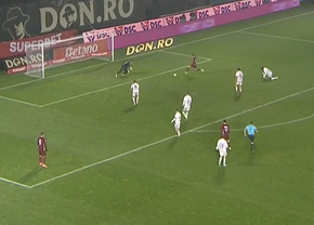 Ce gafă, Aioani! Portarul le-a făcut cadou al doilea gol celor de la CFR Cluj