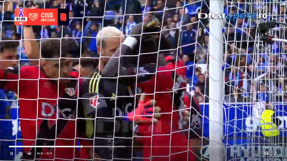 Andrei Rațiu l-a repezit și i-a cerut să iasă de pe teren! Românul, cel mai bun jucător al lui Rayo la Oviedo