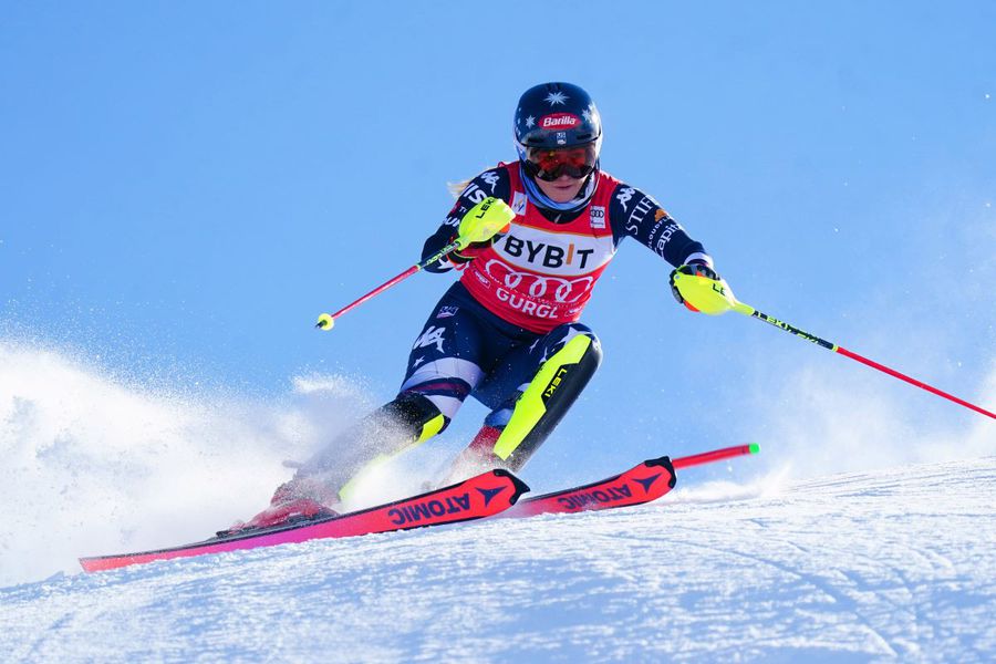 Mikaela Shiffrin concurând în slalomul de la Gurgl Foto: Imago Images Mikaela Shiffrin a ajuns la 103 victorii în Cupa Mondială, după ce ce s-a impus în slalomul de la Gurgl