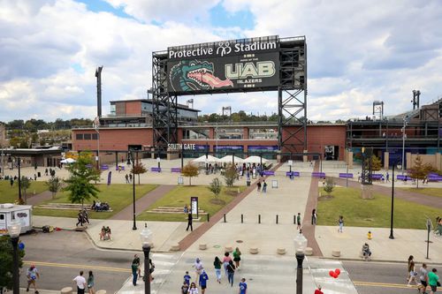 Stadionul University of Alabama at Birmingham / Getty Images