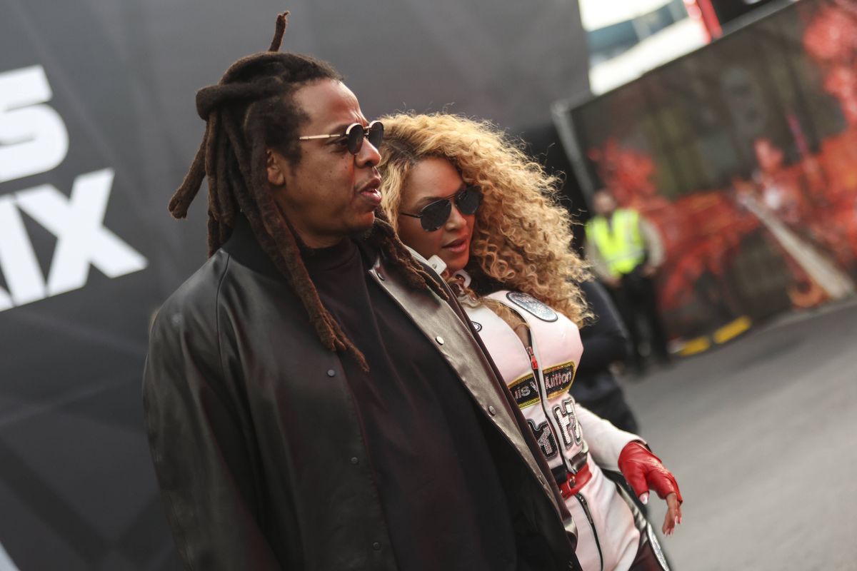 Beyonce a încins atmosfera în paddock. Vestimentație inedită