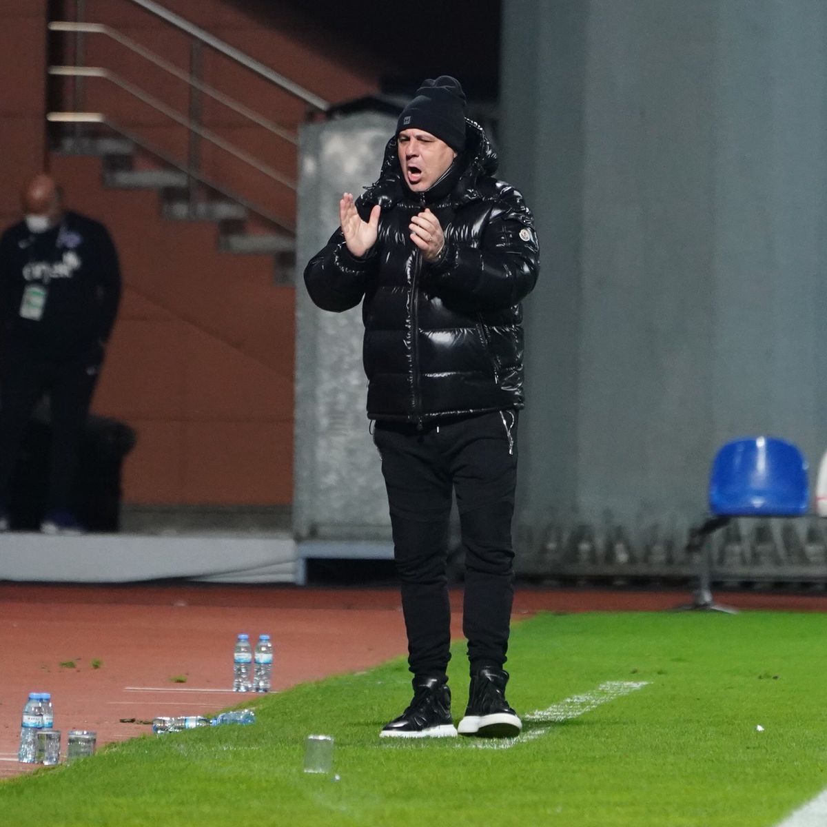 Șumudică se ia de arbitri după a treia victorie la rând în Turcia: „A devenit o rutină. Mereu îi arată cartonașul galben lui Șumudică”