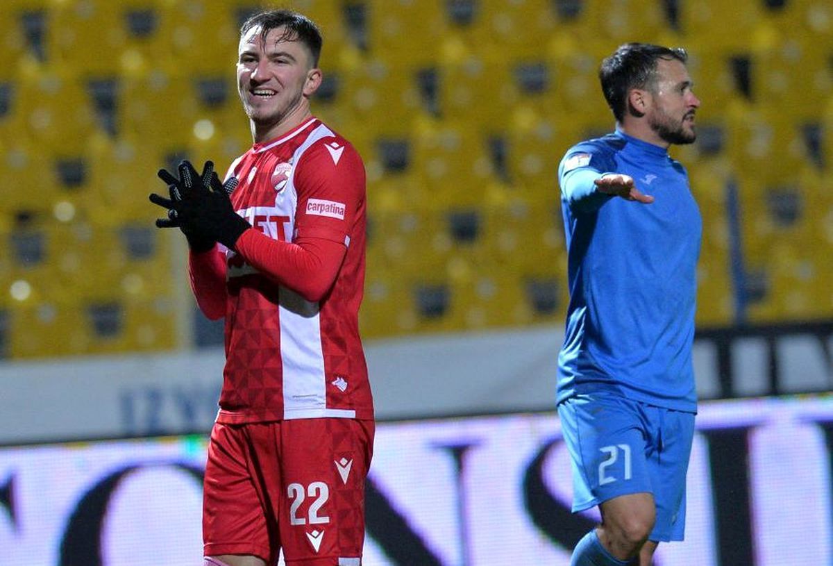 Jucătorii lui Dinamo, ironii pe seama situației din club: „Nici nu știu dacă mi-au mărit salariul” » Ce îi reproșează lui Cortacero și ce speranțe mai au