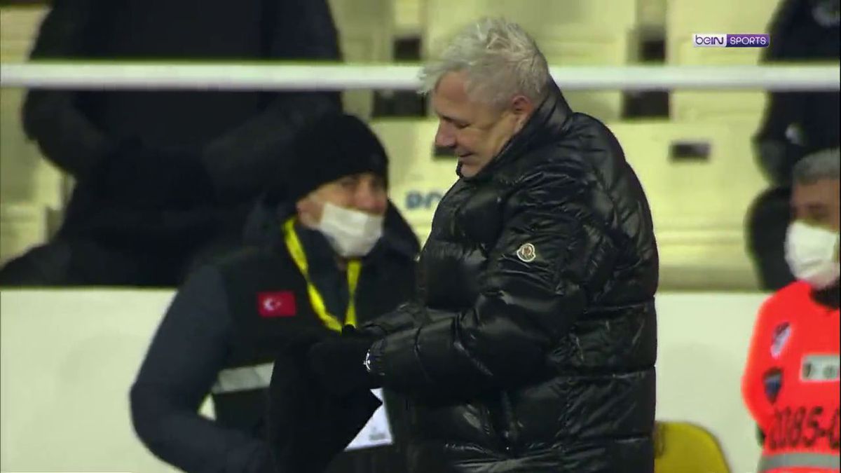 De ce a fost Șumudică eliminat la meciul cu Gaziantep? » Ce i-a spus arbitrului și reacția presei din Turcia: „O prostie!”