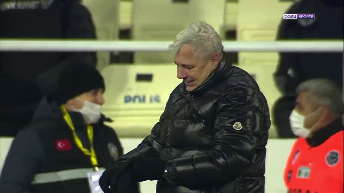 De ce a fost Șumudică eliminat la meciul cu Gaziantep? » Ce i-a spus arbitrului și reacția presei din Turcia: „O prostie!”