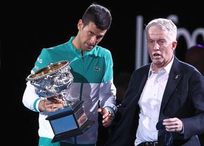 Novak Djokovic vrea să joace la Australian Open nevaccinat, cu o SCUTIRE: „Să-și asume decizia lor”