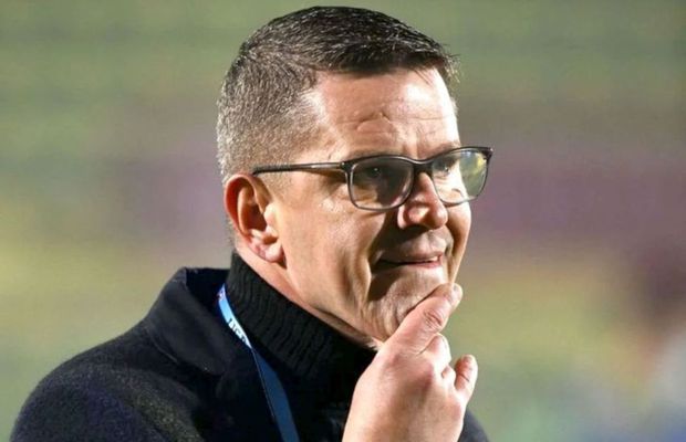 Flavius Stoican a început treaba la Dinamo » Discuție de 3 ore cu suporterii: „Îmi asum tot: cine nu-și dă interesul, va fi spectator!”