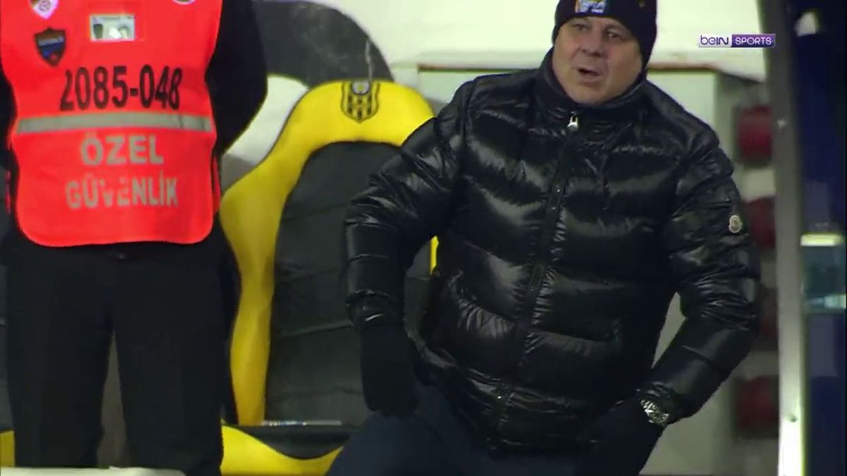 Șumudică, revoltat din cauza arbitrajului: „Am pierdut 3 puncte din cauza unei decizii proaste”