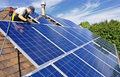 Ce sa alegi dintre sistemele fotovoltaice on grid si cele off grid?