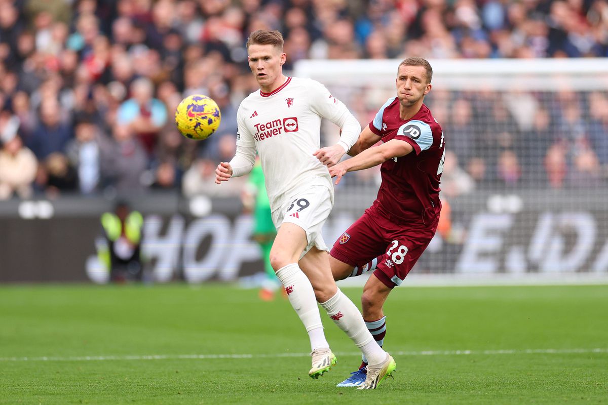 West Ham i-a „ciocănit” pe „diavoli” în 6 minute » Manchester United, un nou dezastru în Premier League