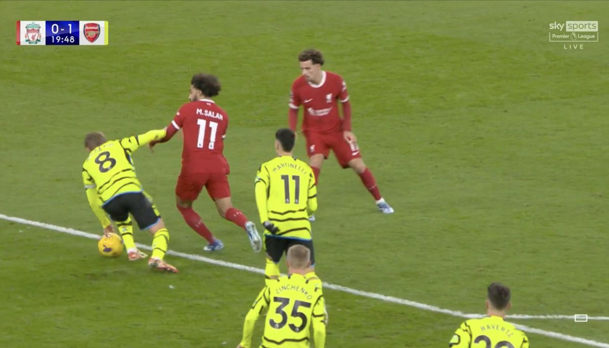 Greșeală de arbitraj în Liverpool - Arsenal: hențul lui Odegaard, trecut cu vederea