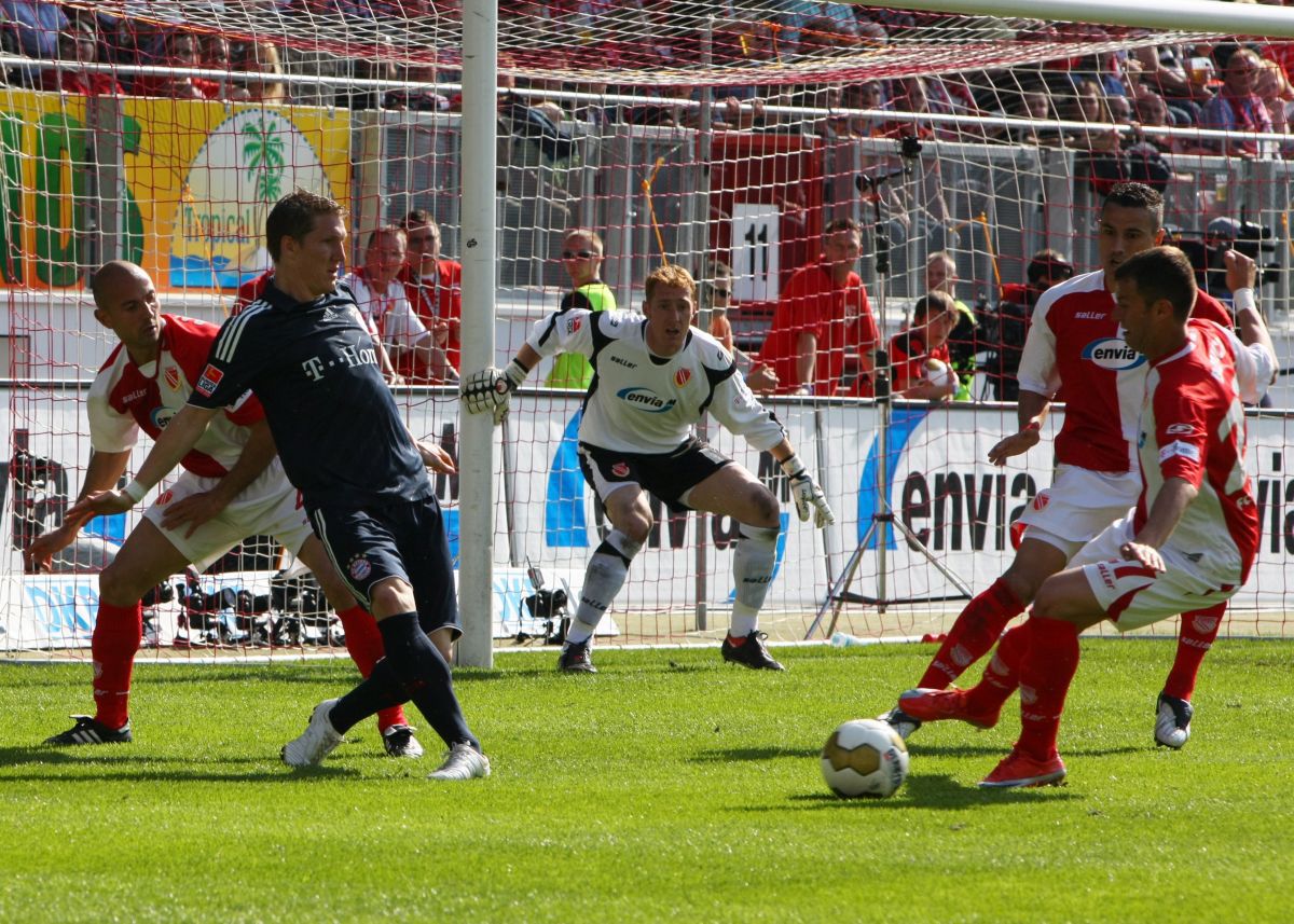 FOTO Imagini din cariera lui Ovidiu Burcă