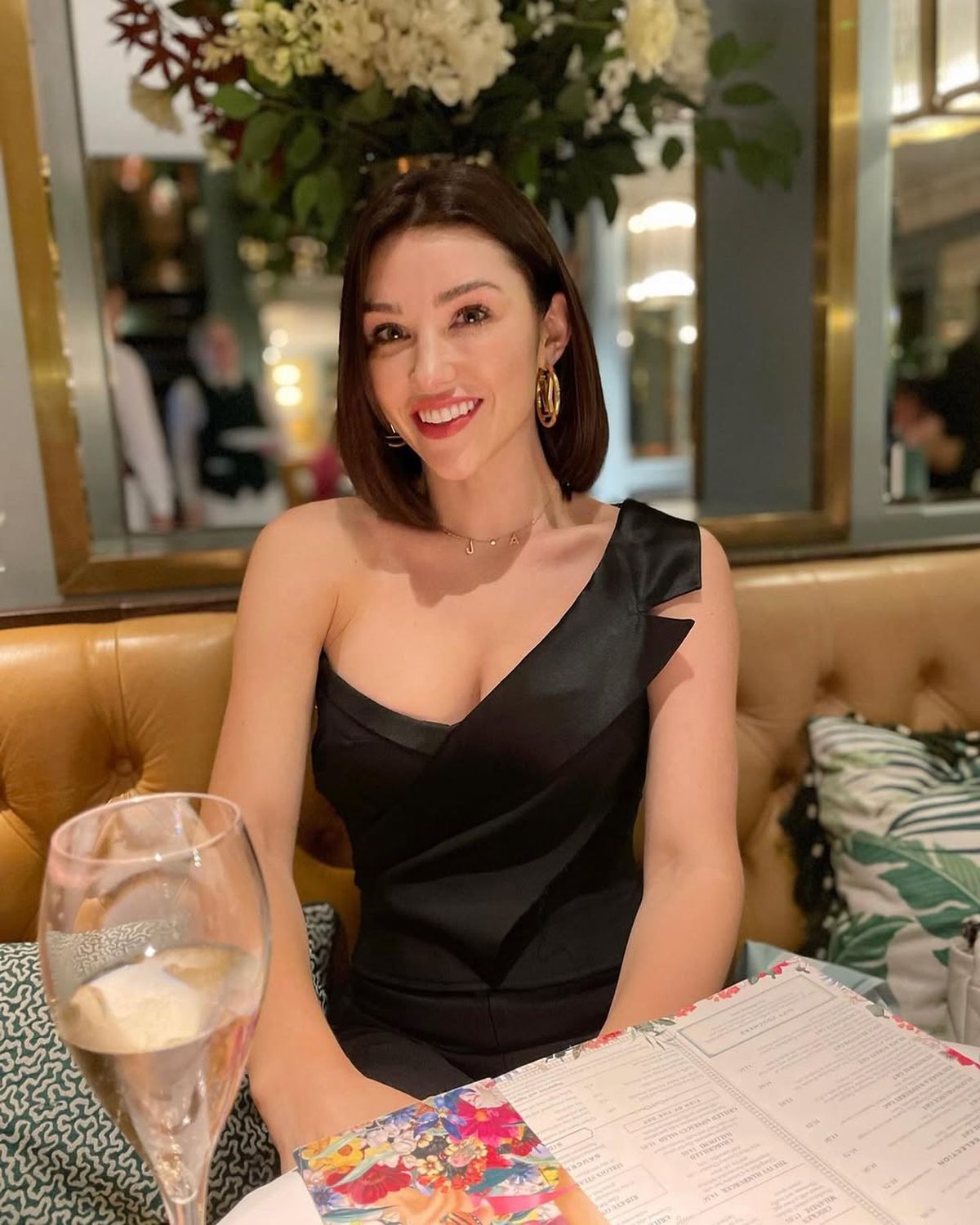 Scandal imens! Logodnica unei vedete de la Arsenal s-a dus peste presupusa amantă: „Am fost terifiată! A bătut la ușa mea la ora 23:30”