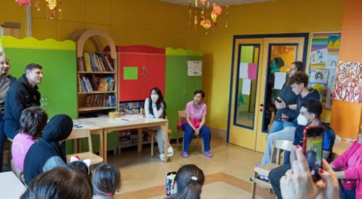 Cristi Chivu, Javier Zanetti, Denzel Dumfries și Pio Esposito, în vizită la copiii din Spitalul San Raffaele