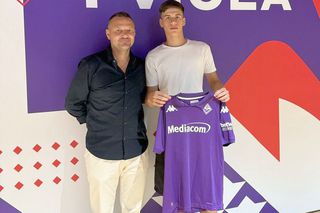 Pariu pe noul „wonderkid” din fotbalul românesc: „E senzațional copilul! Va fi mai bun decât Radu”