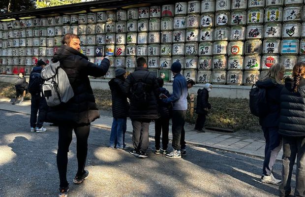 A dat cozonacul pe sushi » „Tricolorul” cu 31 de selecții a explicat de ce a ales Japonia de Sărbători