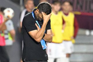 Impas la Rapid » Emblema Cristi Săpunaru îl înfruntă public pe Gâlcă: „Cum te mai duci tu în fața lor?”