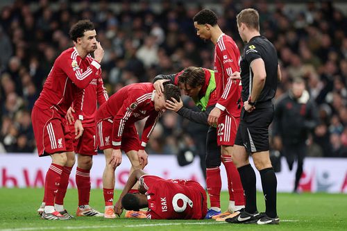 Lovitură pentru Liverpool! Arne Slot a anunțat cât lipsește Isak