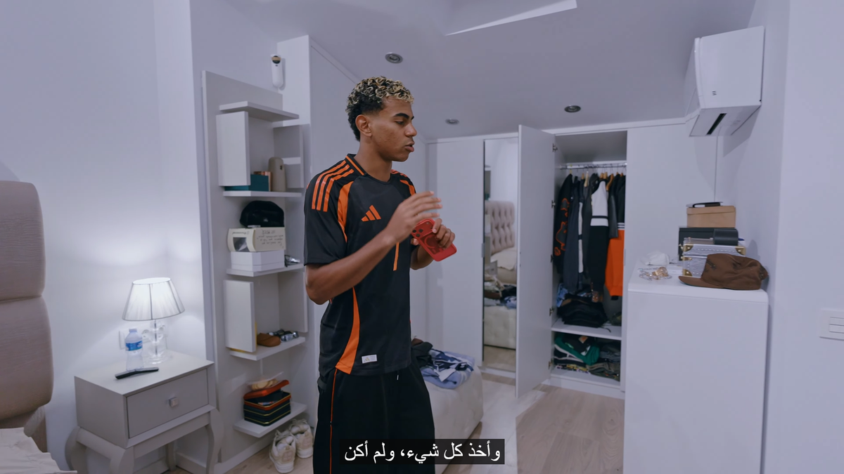 Lamine Yamal a făcut turul apartamentului