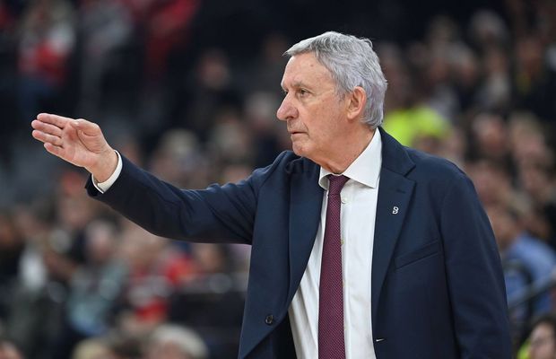 La 76 de ani, Svetislav Pesic a devenit cel mai în vârstă antrenor din istoria Euroligii » 3 tehnicieni nu erau născuți la debutul sârbului