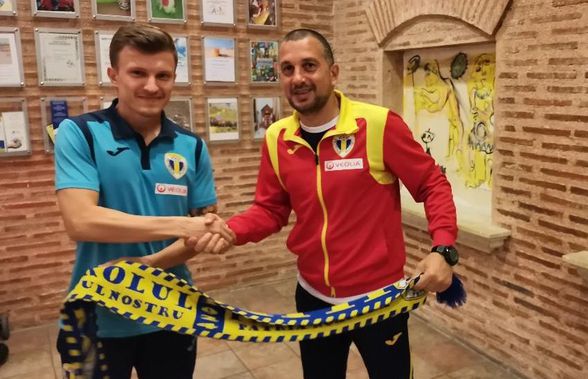 LIGA 2 // Transfer cu potențial făcut de Petrolul: Armando Vajushi, fotbalist cu selecții în prima reprezentativă a Albaniei, cotat la 600.000 de euro