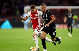 AJAX AMSTERDAM // Olandezii scriu iar de Răzvan Marin: „Își arată uneori clasa. Dar sunt rafale scurte”