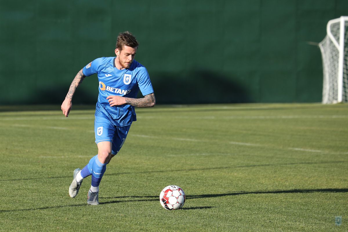 CRAIOVA - KARVINA 3-1 // VIDEO+FOTO S-a trezit Andrei Ivan! Atacantul a marcat un gol superb