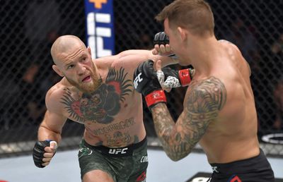Conor McGregor a fost făcut KO de Dustin Poirier, dar pleacă acasă cu o AVERE! Câți bani încasează cei doi