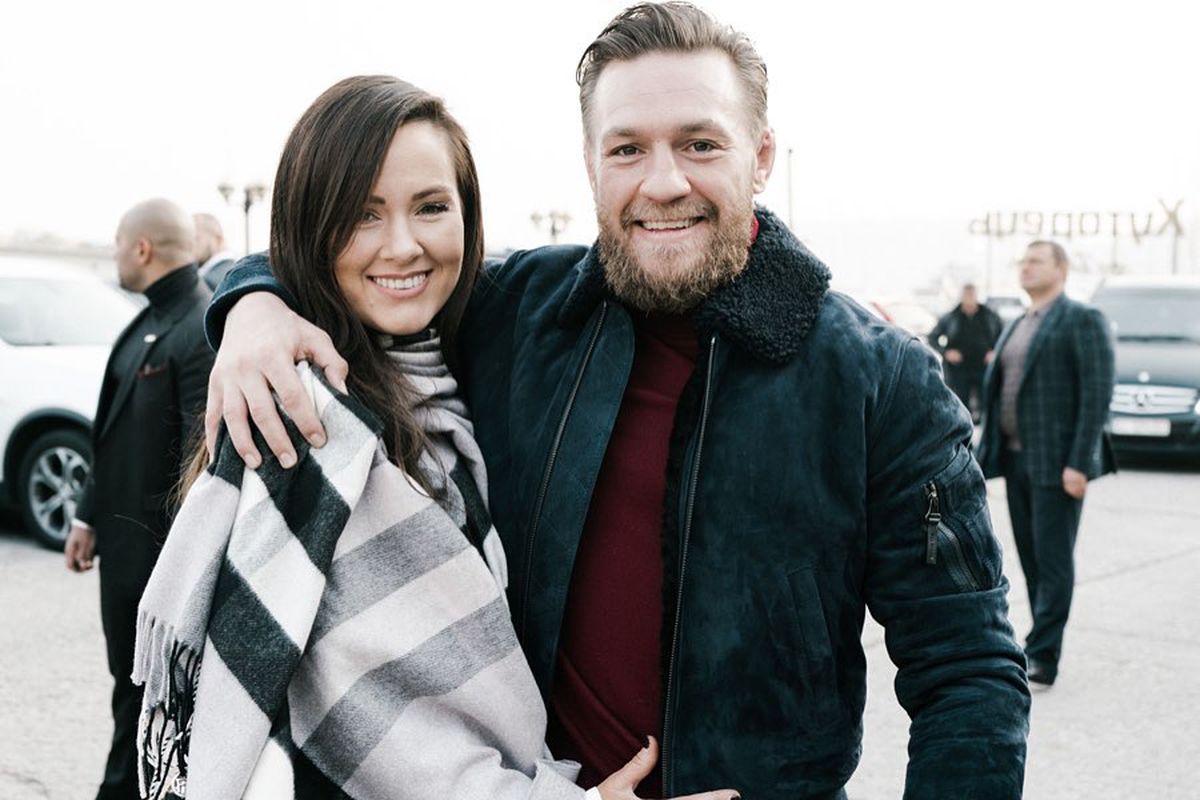 Secretul lui Conor McGregor » Cine este Dee Devlin, femeia care îl ajută să își revină după eșecul cu Dustin Poirier