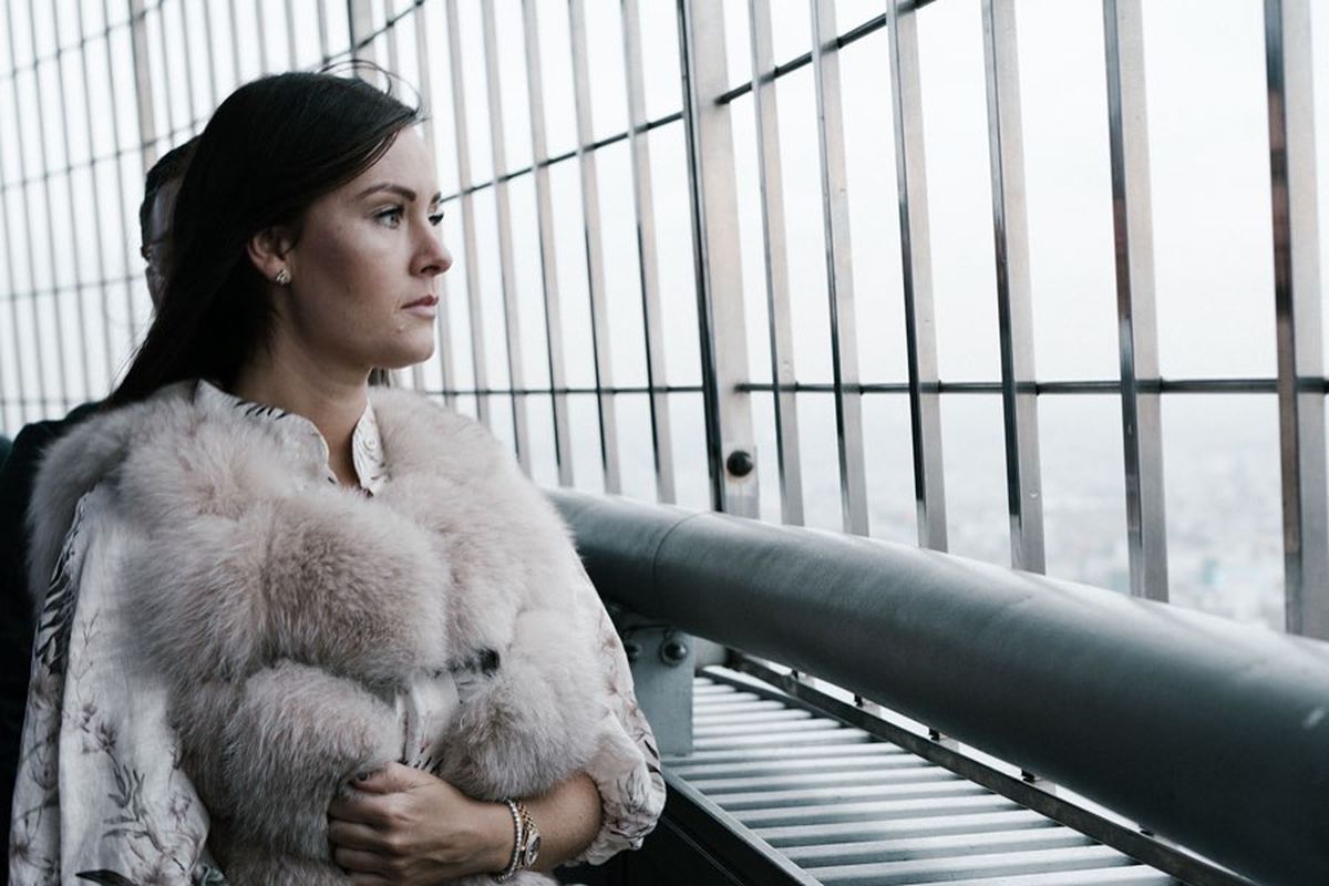 Secretul lui Conor McGregor » Cine este Dee Devlin, femeia care îl ajută să își revină după eșecul cu Dustin Poirier