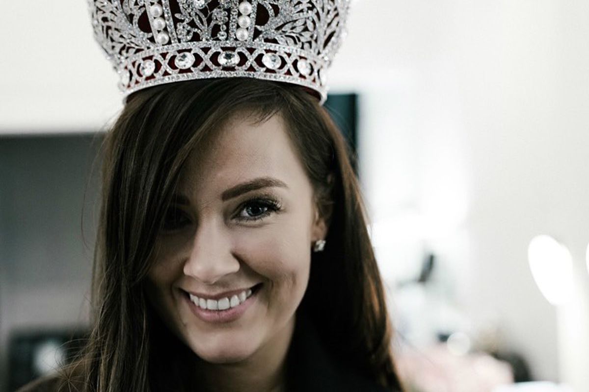 Dee Devlin - McGregor