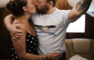 Secretul lui Conor McGregor » Cine este Dee Devlin, femeia care îl ajută să își revină după eșecul cu Dustin Poirier