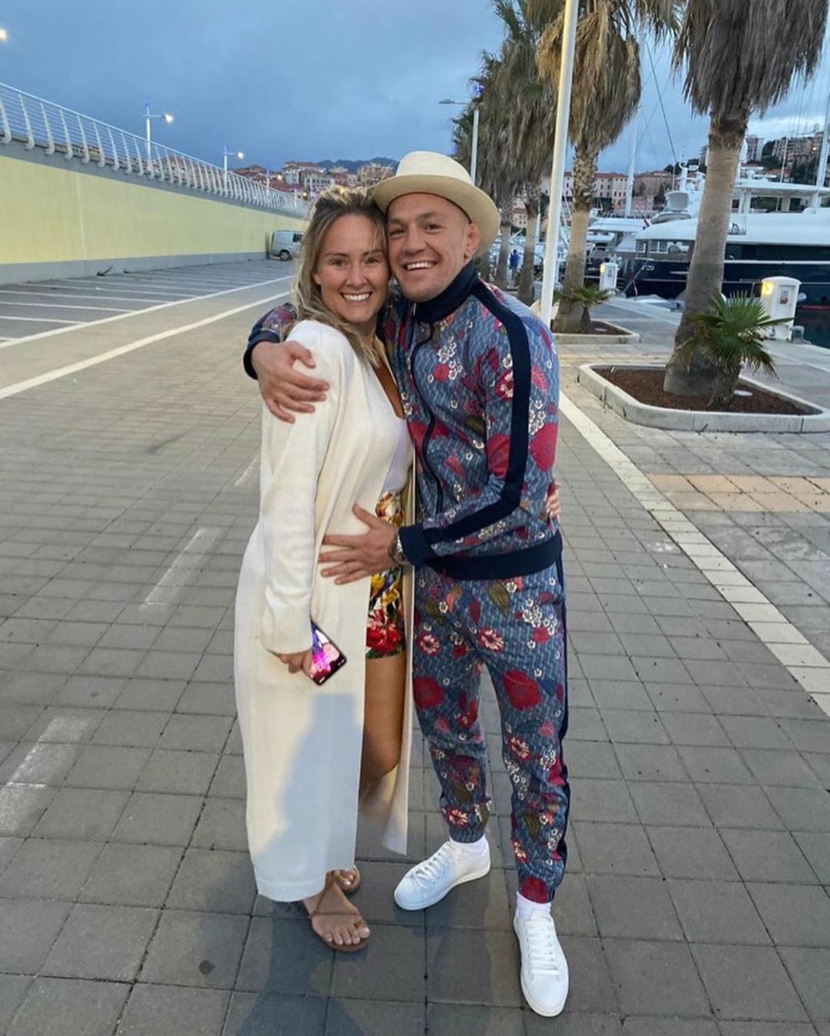 Secretul lui Conor McGregor » Cine este Dee Devlin, femeia care îl ajută să își revină după eșecul cu Dustin Poirier