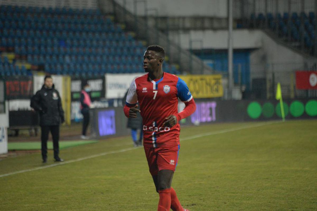 FC Botoșani - Dinamo, 24.01.2021 / FOTO: Ionuț Tabultoc