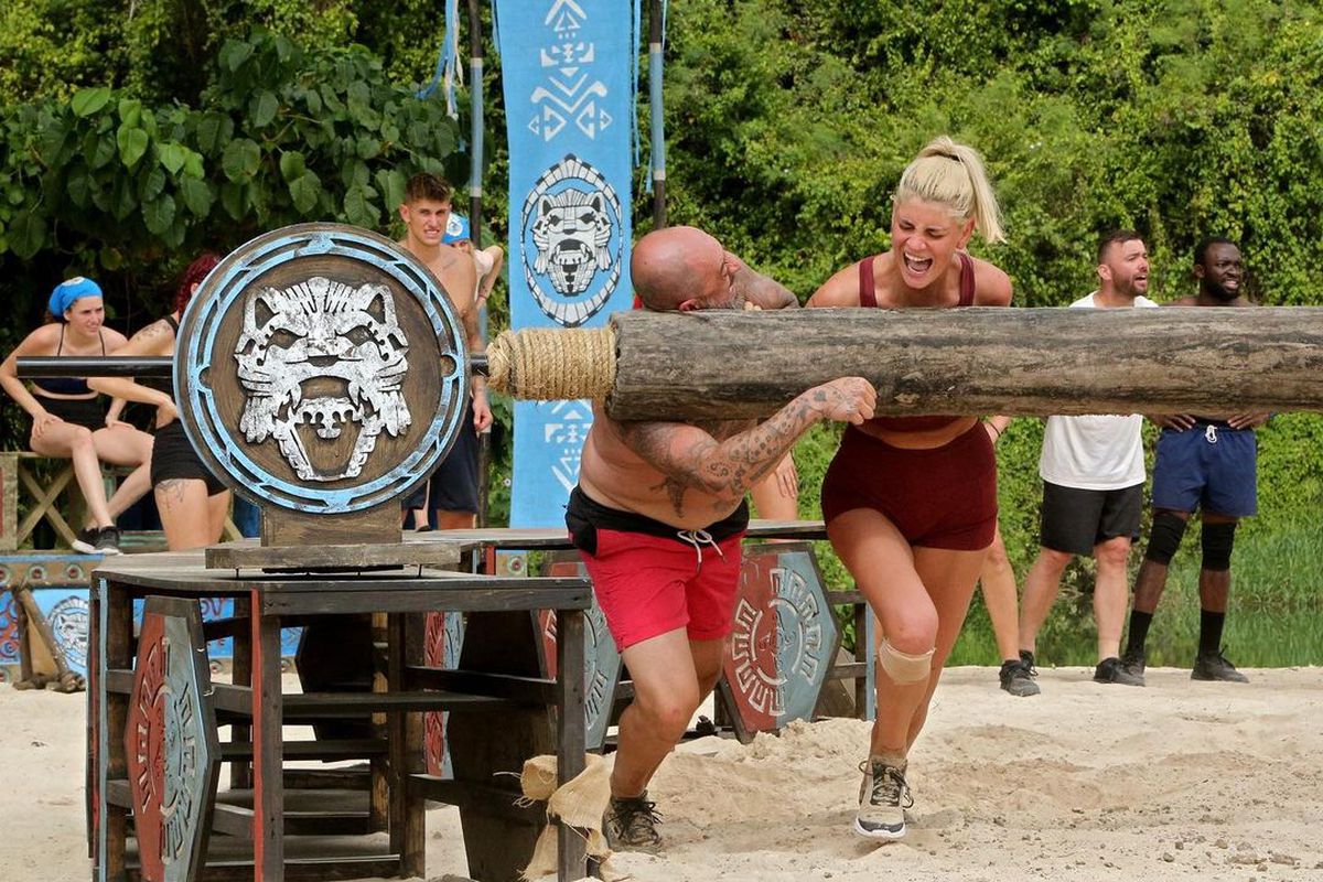 Fiul lui Cătălin Zmărăndescu a răbufnit după ieșirile tatălui său de la Survivor: „Nu m-a crezut nimeni! Acum îți știe toată țara caracterul, nu doar oamenii pe care i-ai ruinat”