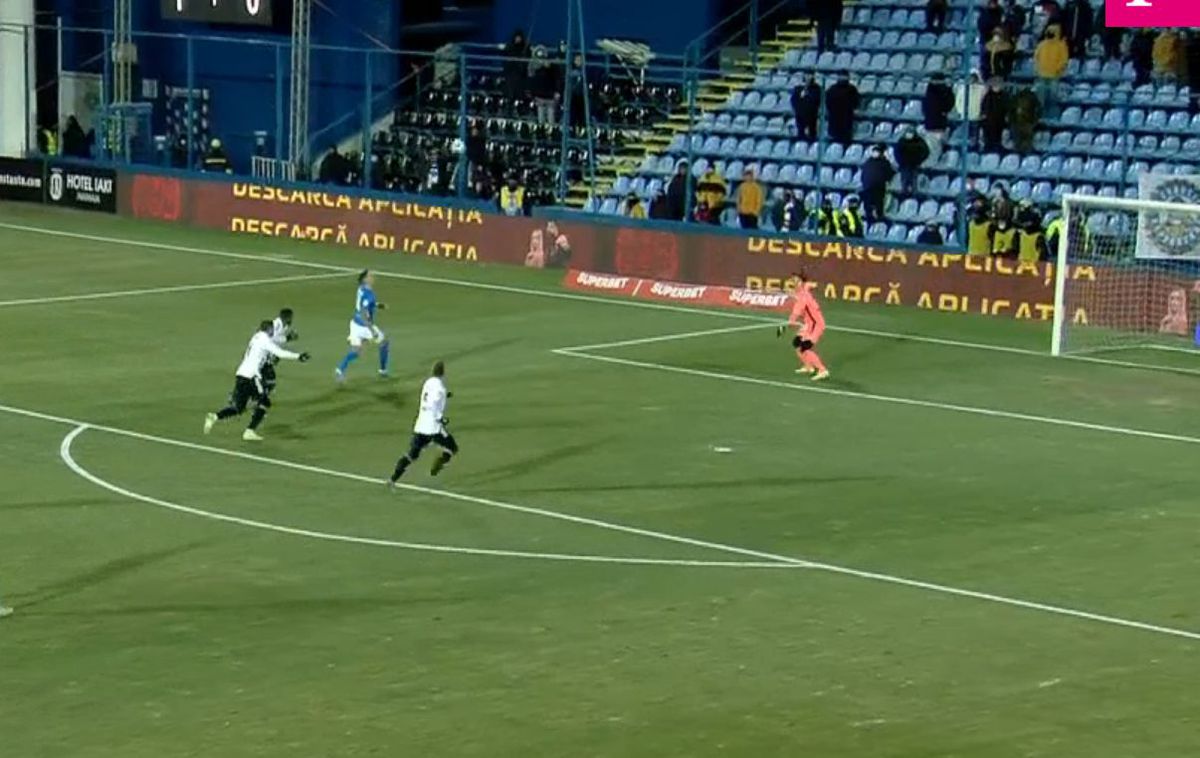 Nicolo Napoli s-a certat cu arbitrul după fluierul final, dar a apărut cu alt discurs la interviuri