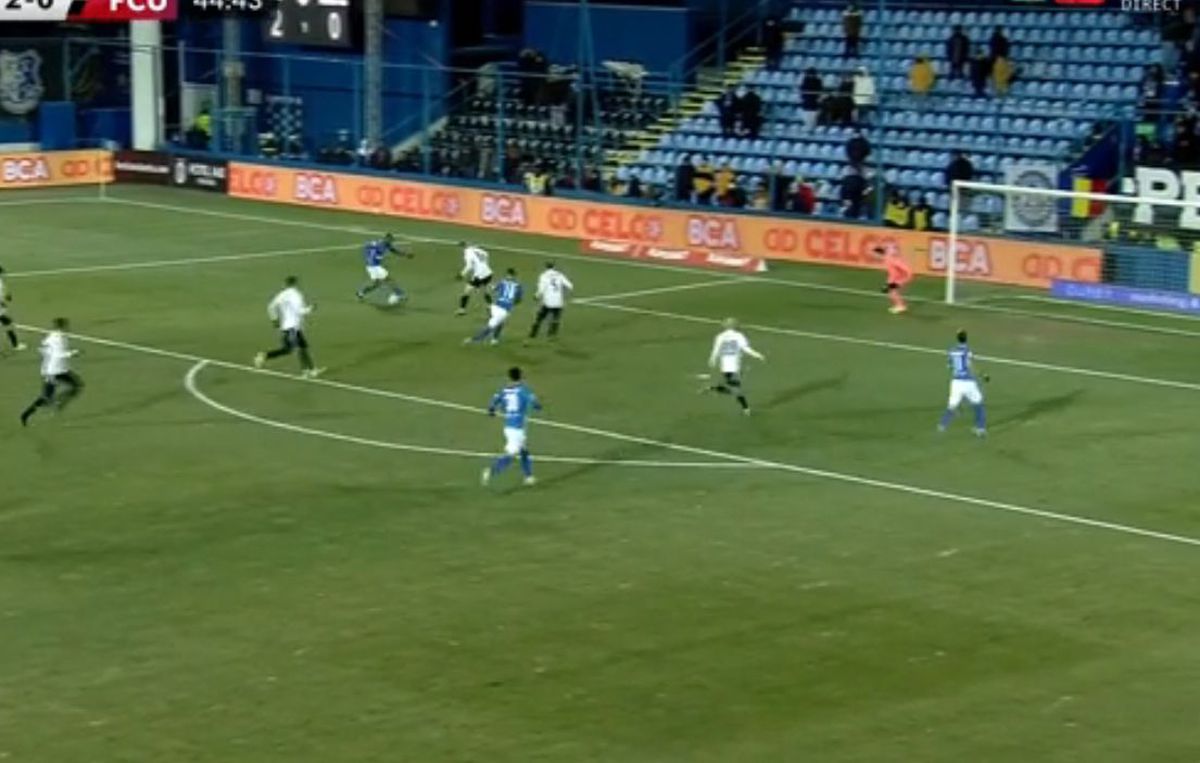 Nicolo Napoli s-a certat cu arbitrul după fluierul final, dar a apărut cu alt discurs la interviuri