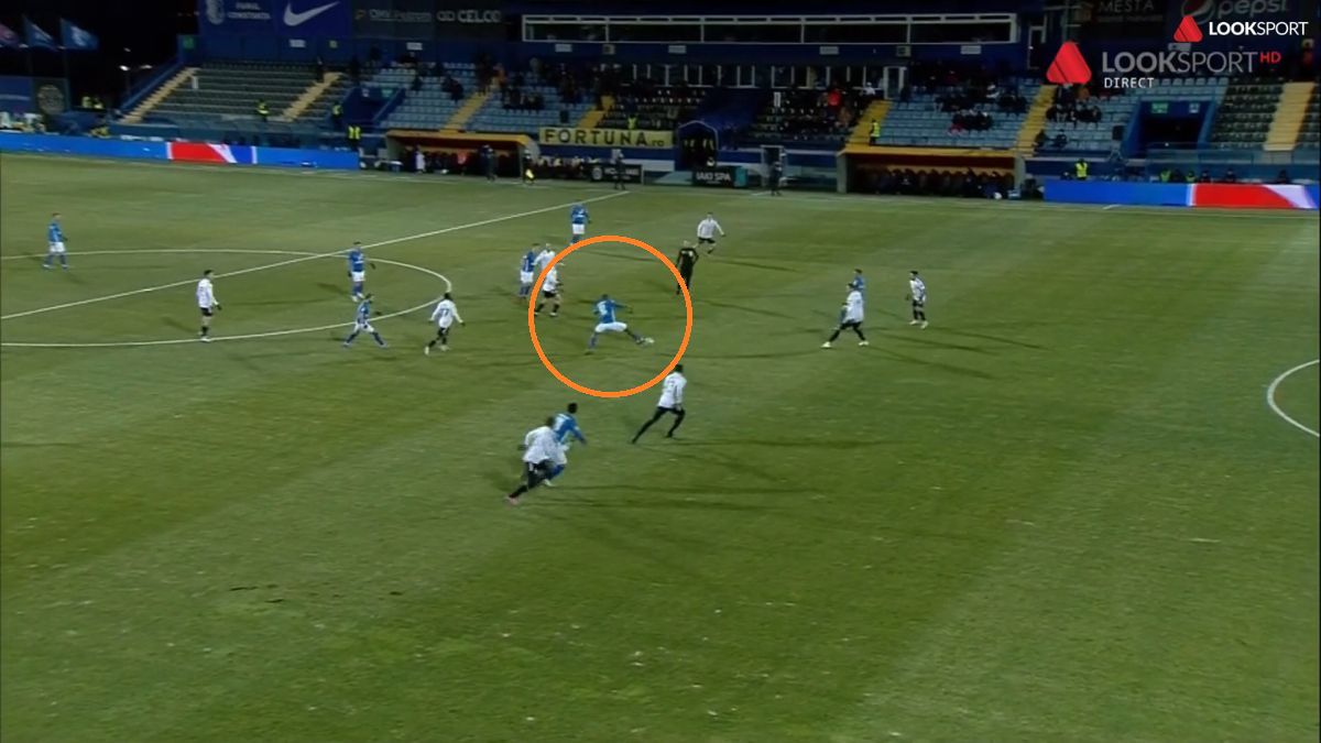 Nicolo Napoli s-a certat cu arbitrul după fluierul final, dar a apărut cu alt discurs la interviuri