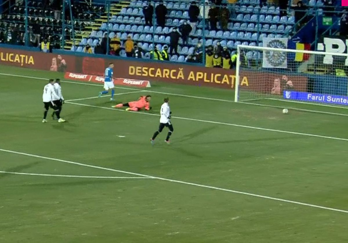 Nicolo Napoli s-a certat cu arbitrul după fluierul final, dar a apărut cu alt discurs la interviuri