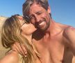Peter Crouch s-a trezit în pat cu o blondă! Nu era soția lui! Momentul a fost surprins de camerele TV