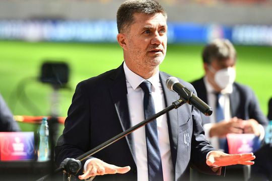 Lucian Burchel, 58 de ani, e șef al Școlii de Antrenori a FRF din februarie 2020, după ce mulți ani a fost director tehnic al Academiei lui Gică Hagi