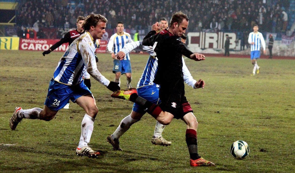 „Mi-a băgat mâna în gât și am dat să-l lovesc!” » Dezvăluiri-șoc ale jucătorului dat afară de Farul: „Provocare pe față! I-am auzit complotând”