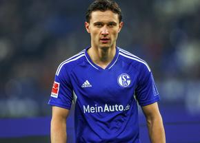 Cine e românul de 28 de ani care a debutat în Bundesliga » A jucat în înfrângerea usturătoare a lui Schalke, 1-6 cu Leipzig