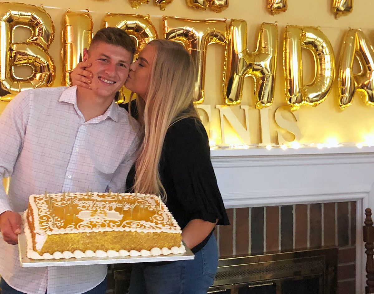 Îl recunoști? A lăsat-o pe Dinamo pentru a trăi visul american cu soția! Ce mai face azi fostul atacant debutat de Stoican și retras la 22 de ani